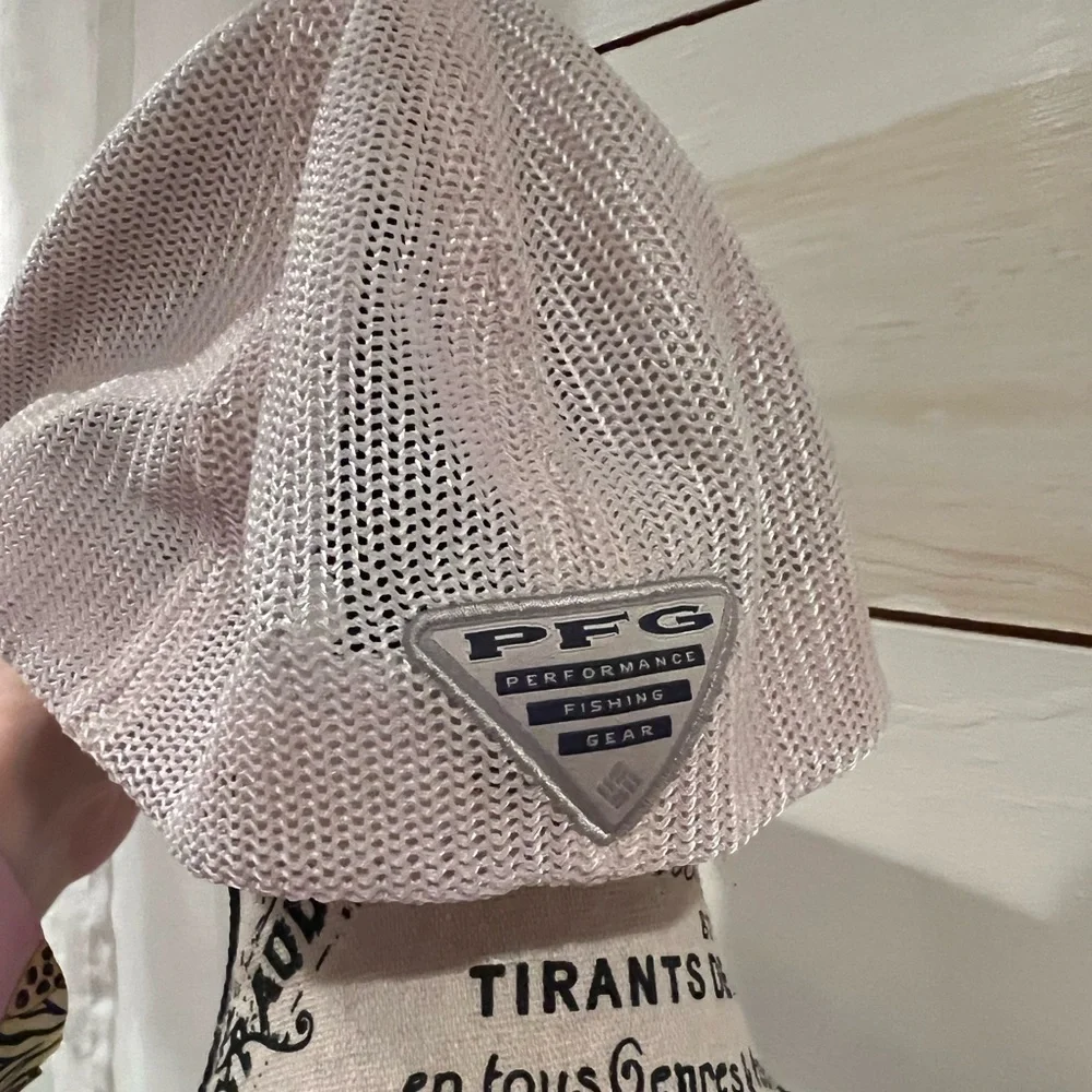 PFG Performance Fishing Gear mesh hat, EUC, size large/XL, sportsman, outdoor - Picture 2 of 4